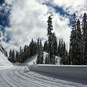 Road to mt Ashland Ski Resortmt