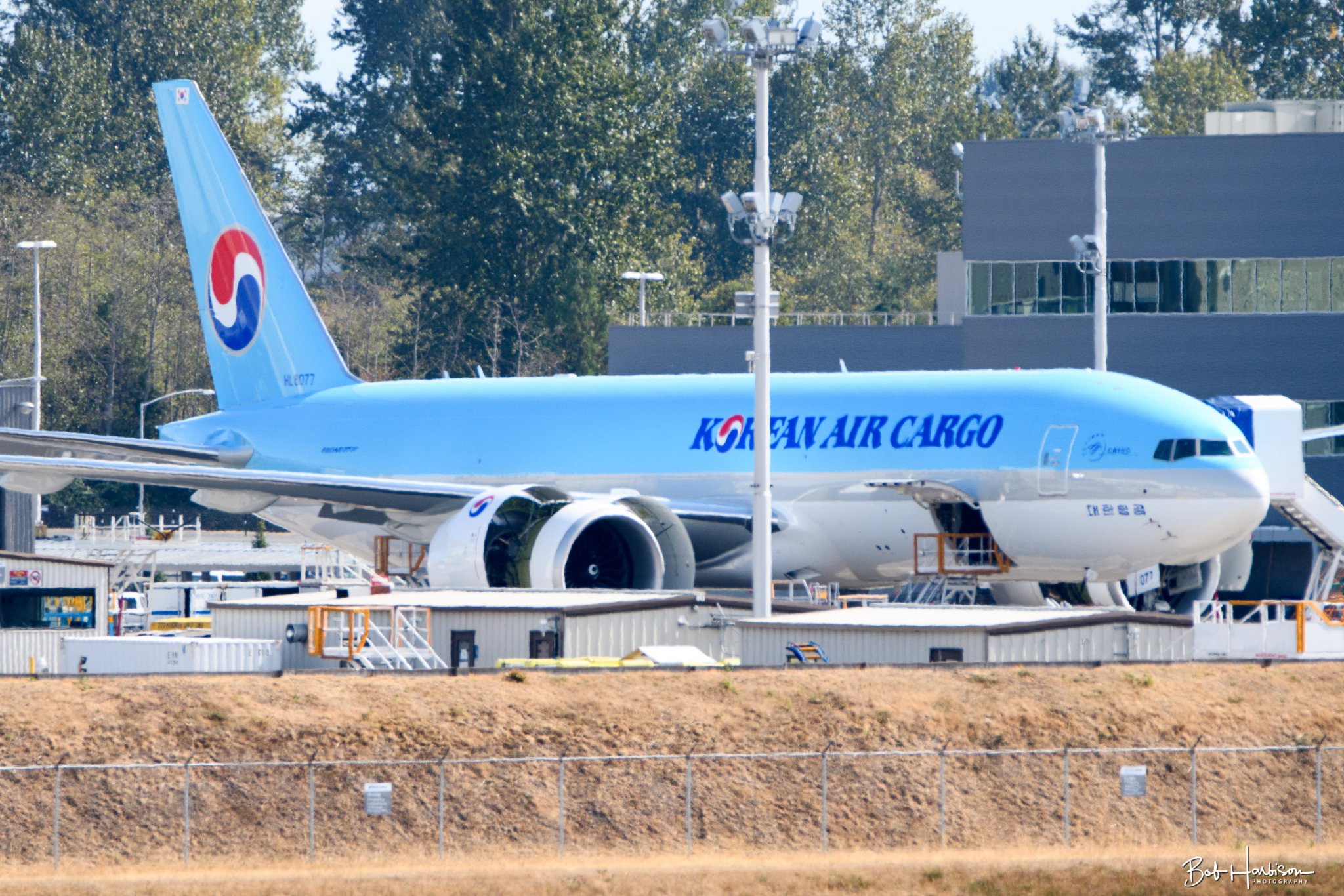 Korean Air Cargo plane at Boeing Field. Apparently their logo designer likes Pepsi.
