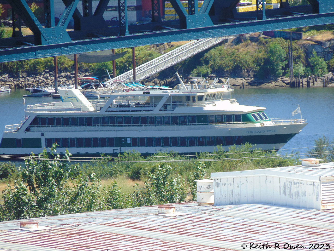 Willamette River Cruise Ship